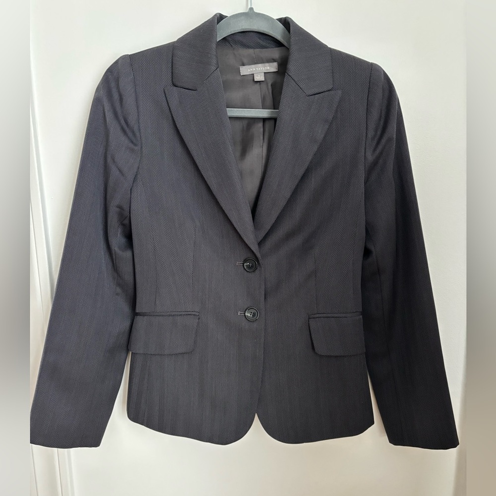 VINTAGE Ann Taylor Women's Wool Herringbone Blazer Size 6